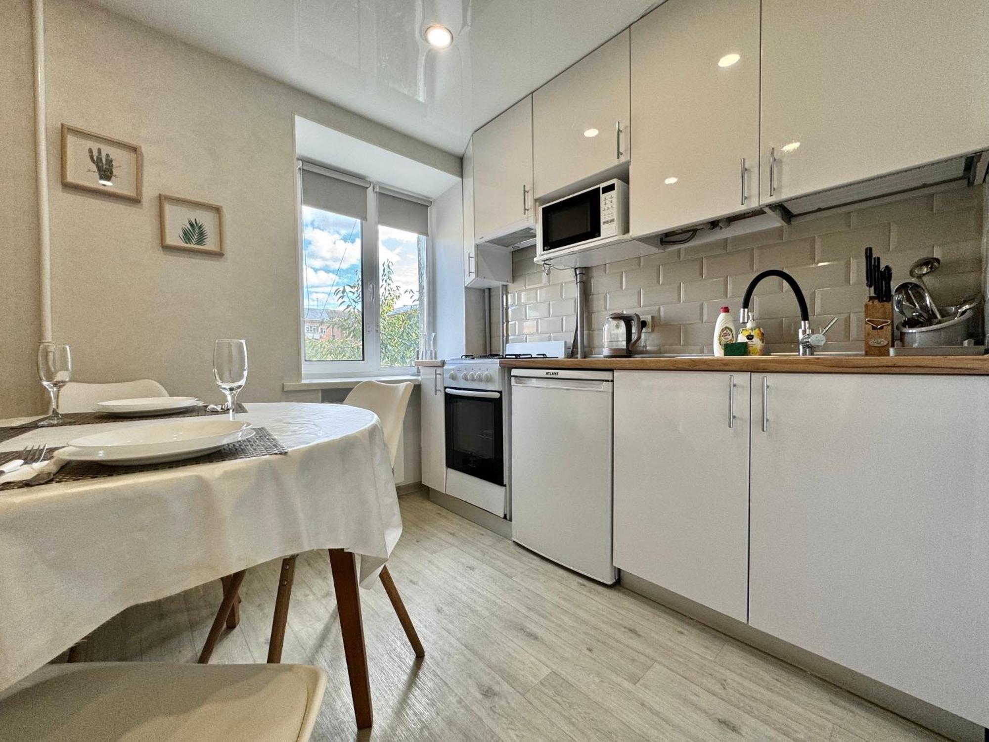 Apartpoltava Світлі Та Затишні Апартаменти В Скандинавському Стилі Центр Банківський Чек Esterno foto